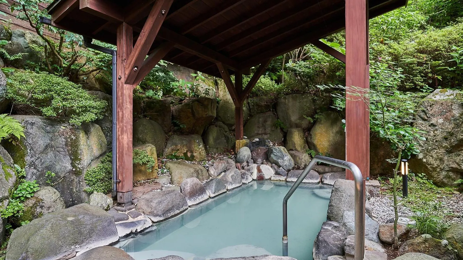 Ajisai Onsen Ryokan - Award Winning Private Open Air Onsen Hakone