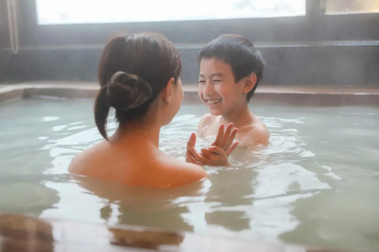 Ajisai Onsen Ryokan - Award Winning Private Open Air Onsen Hakone Japan