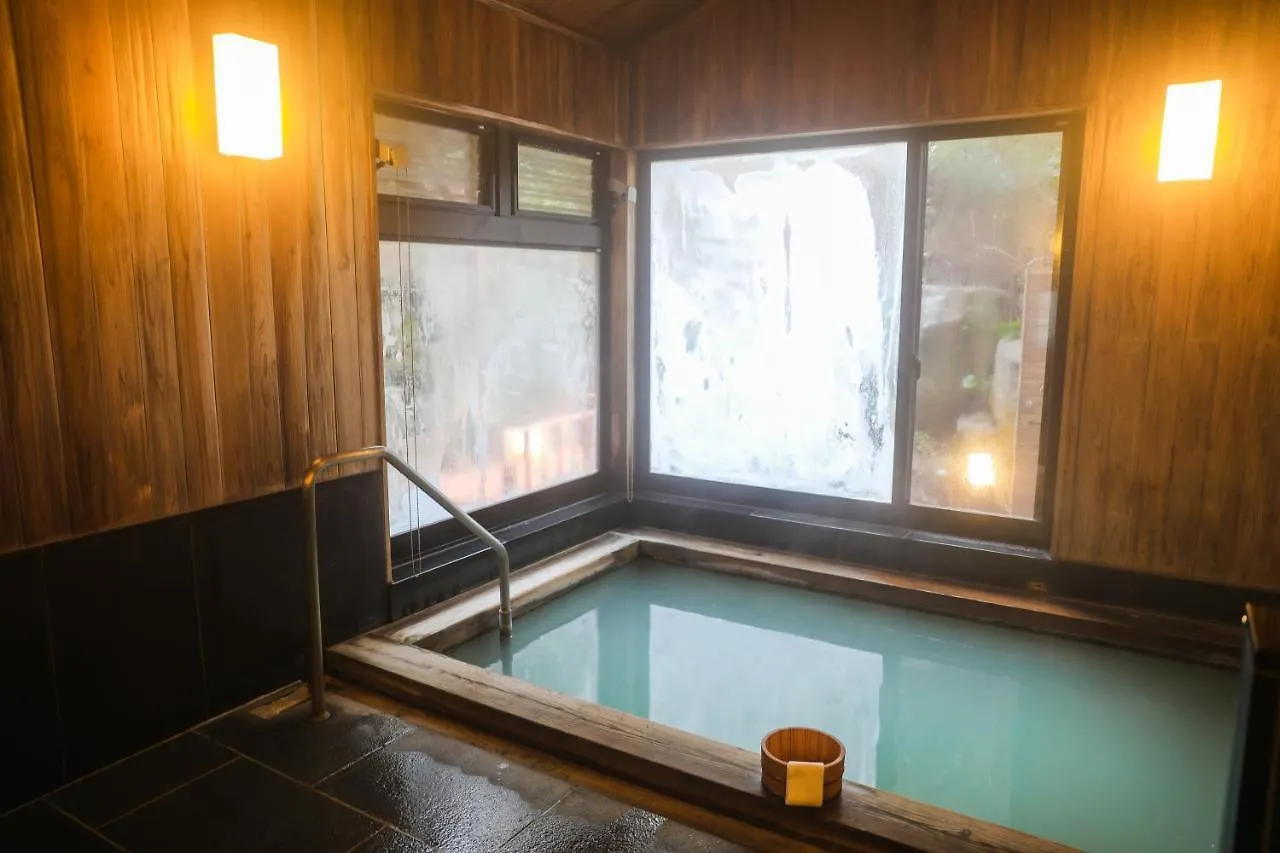 Ajisai Onsen Ryokan - Award Winning Private Open Air Onsen Hakone Japan